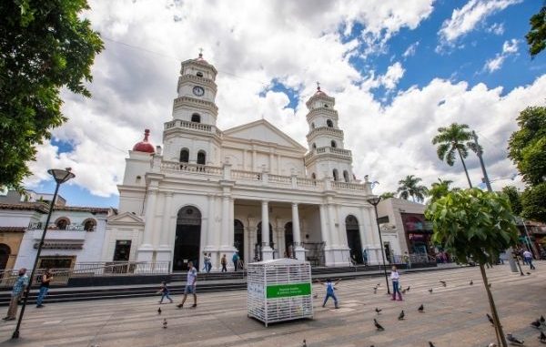 Parque-principal-de-Envigado