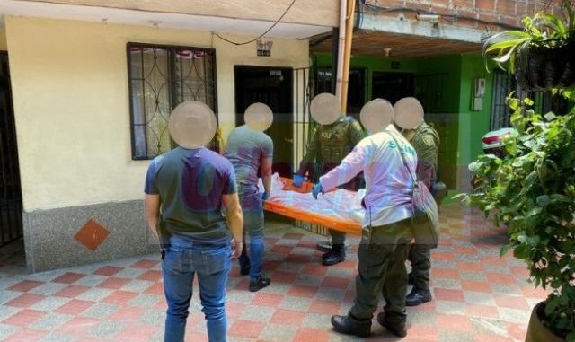 Su familia lo encontró degollado en la casa; un presunto robo sería la clave
