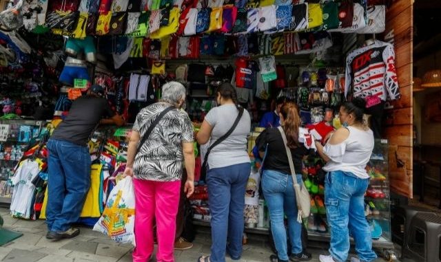 Plata sí hay: comerciantes del Centro vendieron 1.5 millones en diciembre