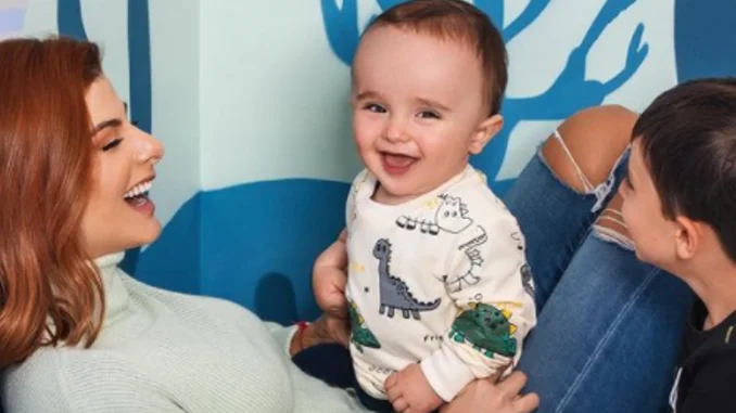 Carolina Cruz y sus hijos