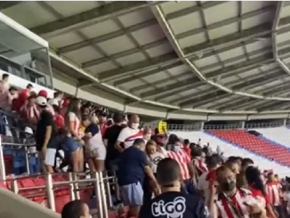 Hinchas junior america