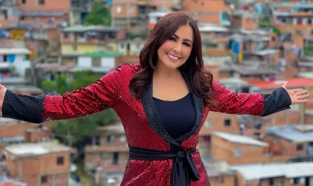 La cantante Arelys Henao