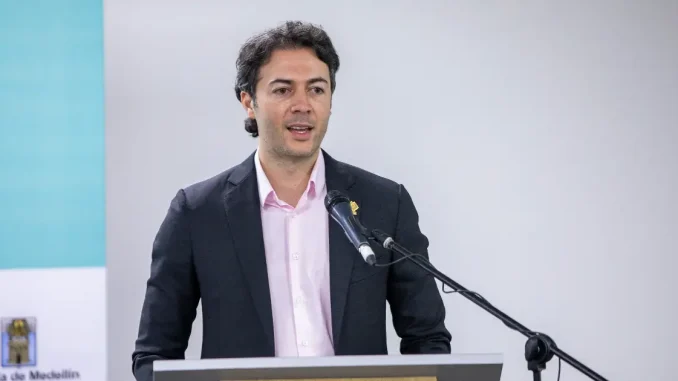 Daniel-Quintero-Calle-alcalde-de-Medellin