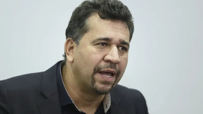 León Fredy Muñoz