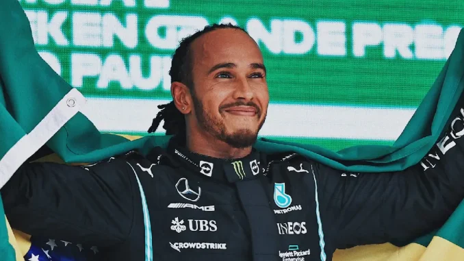 Piloto Lewis Hamilton