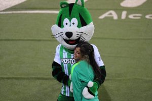 Clásico paisa, hinchas, mascota, medellin, nacional, hinchas
