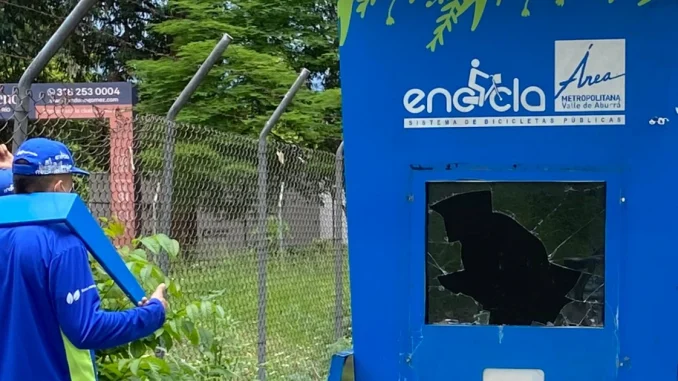 Otra vez vandalizaron una estación de Encicla en MedellÍn