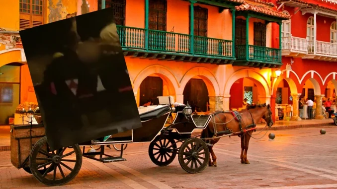 Pillaron a pareja teniendo intimidad en plena carroza en Cartagena