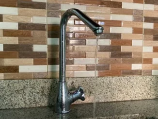 Muchos de los cortes de agua serán en la noche.
