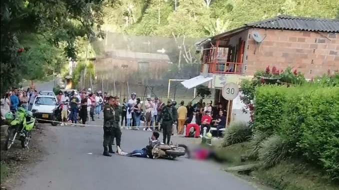 El enfrentamiento ocurrió en vía pública