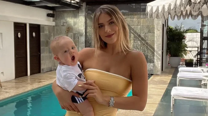 La-presentadora-Laura-Tobon-y-su-hijo-Lucca