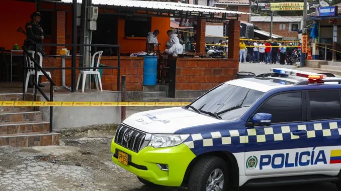 Asesinato de 2 policías en San Félix, Bello.
