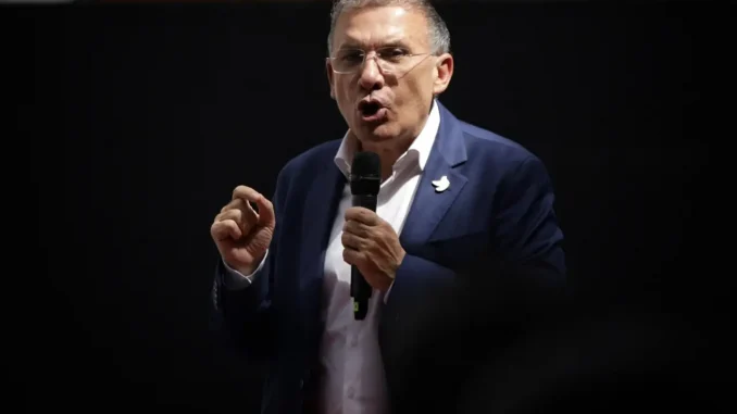 Roy Barreras tiene cáncer
