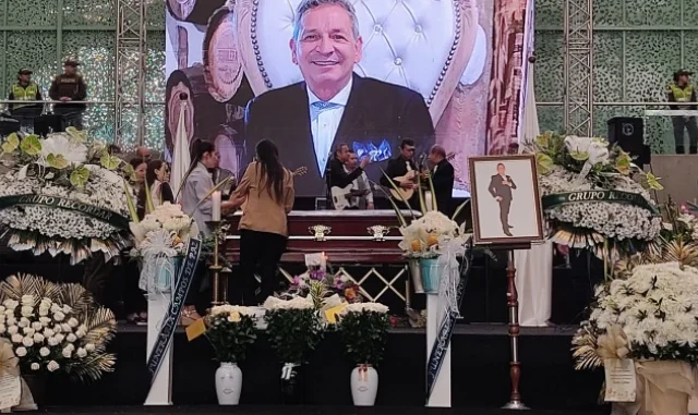 Velación Darío Gómez