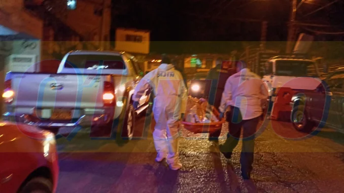 La víctima había llegado a dormir a su casa.
