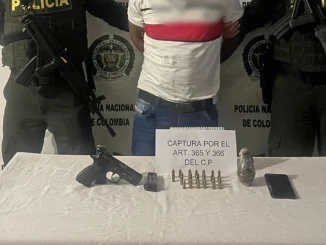 Es investigado por el crimen de una mujer.