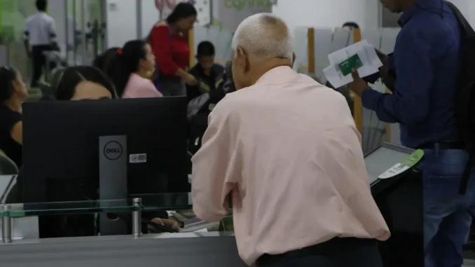 Apoyo-economico-adultos-mayores-en-Medellín