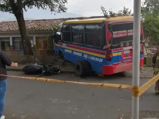 Bus-colegio-Santa-Monica-1