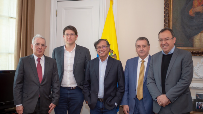 Encuentro entre Petro y Uribe fue calificado de 'satisfactorio'
