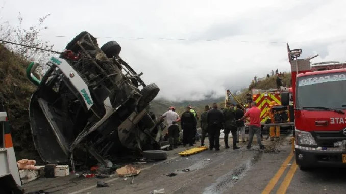 Hombre sobreviviente de accidente relató lo sucedido.