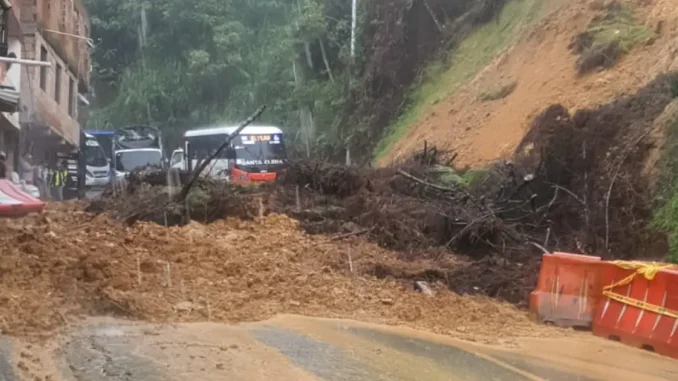 Emergencias-por-lluvias-en-Medellin