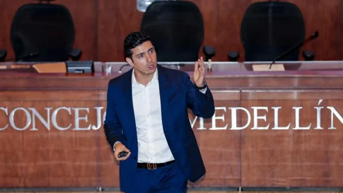El ex secretario Esteban Restrepo ha sido una ficha importante en la alcaldía de Quintero.