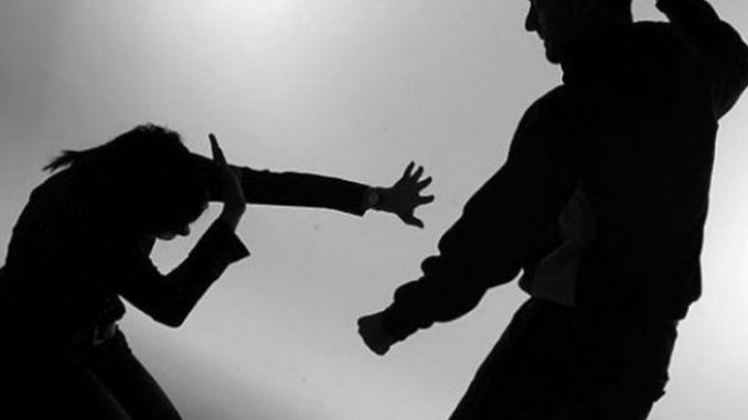 Agresión a la pareja.