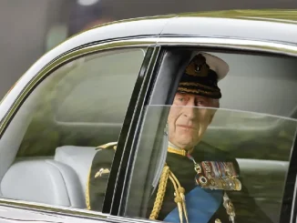La ceremonia de coronación del Rey Carlos III sucederá 70 años después de la de su madre