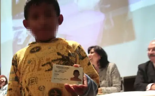 La senadora Paloma Valencia advirtió por artículo que busca que el cambio de sexo en el documento de identificación se haga desde los 5 años.