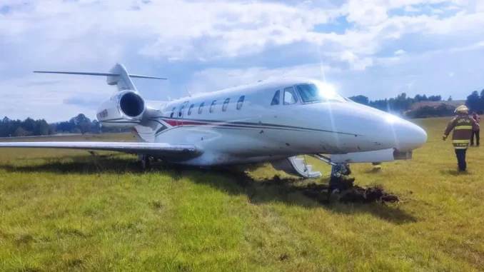 Avion-se-salio-de-la-pista-el-aeropuerto-Jose-Maria-Cordova
