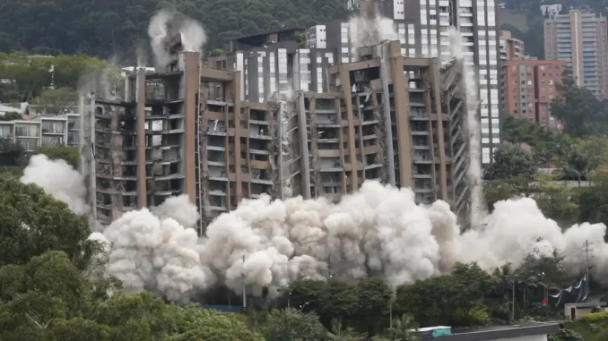 Implosion-Continental-Towers-1