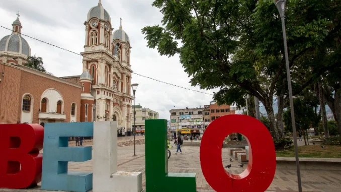 Emprendedores de Bello podrán acceder a créditos blandos