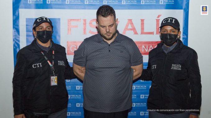 John Poulos, presunto asesino de Valentina Trespalacios, fue golpeado en la cárcel.