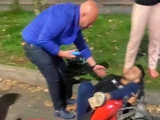 El subsecretario de salud habría atropellado a un motociclista mientrass manejaba en estado de embriaguez.