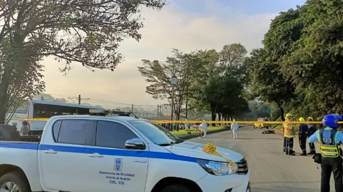 Conductor de moto murió en accidente en La Paralela