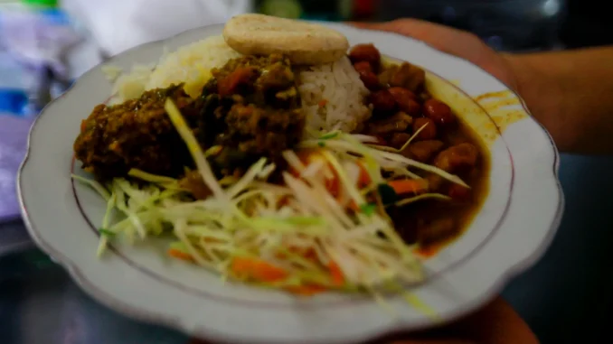 Panorama del corrientazo en Medellín ante el alza de los alimentos