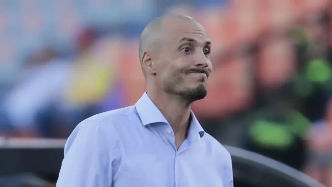 David González