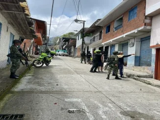 Fuerza Pública se tomó las calles de Nariño, Antioquia tras amenaza de paro armado