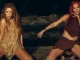 Shakira y Karol G también grabaron un video musical con muchas referencias a películas y pasadas colaboraciones de las artistas.