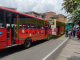Choque de tres buses en Robledo