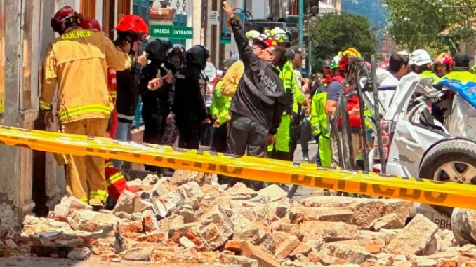 El terremoto de 6,8 grados en la escala de Richter deja cientos de edificios afectados.