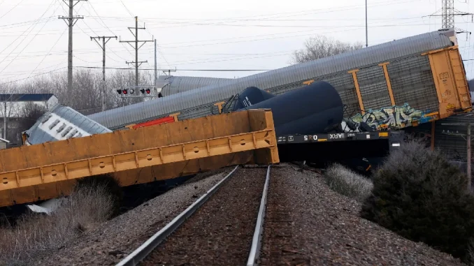 Este es el segundo tren que descarrila en el estado de Ohio, aunque no ha tenido consecuencias tan devastadoras como el anterior