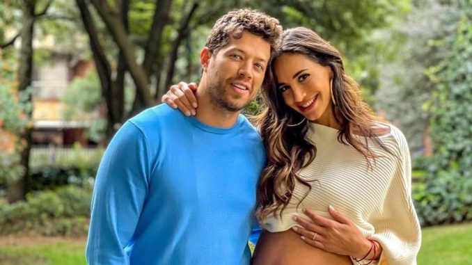 Valerie Domínguez y su esposo defienden a su hijo