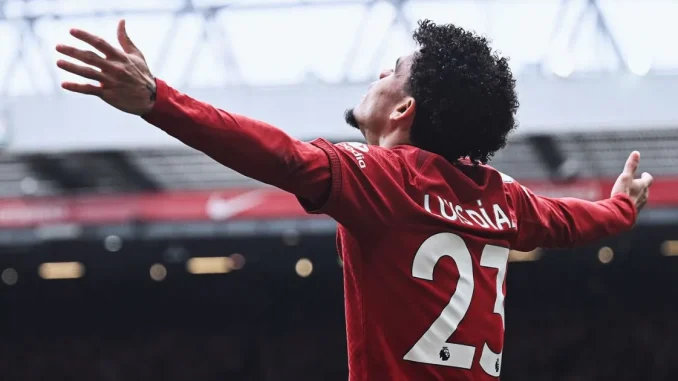 Lucho-Díaz-anotó-con-el-Liverpool