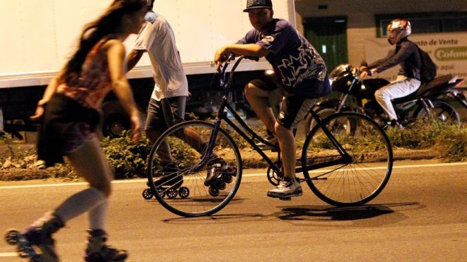 Ciclo Paseo Nocturno