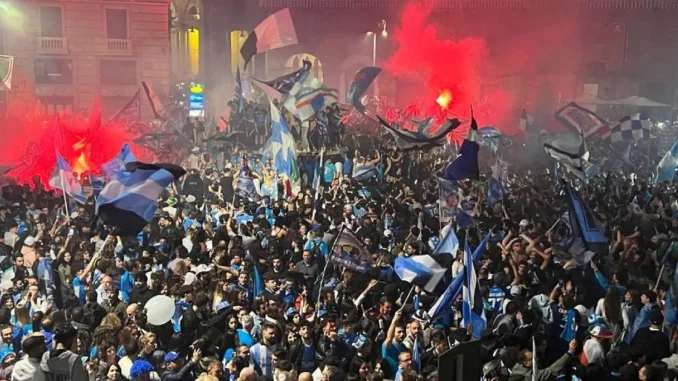 Muertos y heridos en celebración de Napoli
