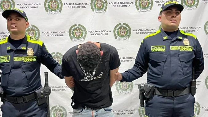 Ladrón almacenes Medellín