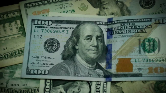 Dólar