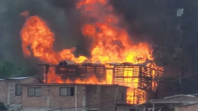 Incendio-en-Nueva-Jerusalén