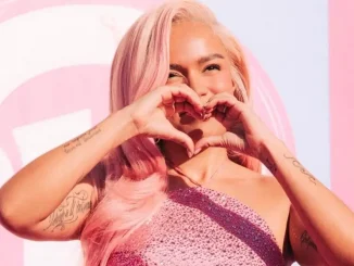 Karol-G-aun-tiene-tatuaje-sobre-Anuel